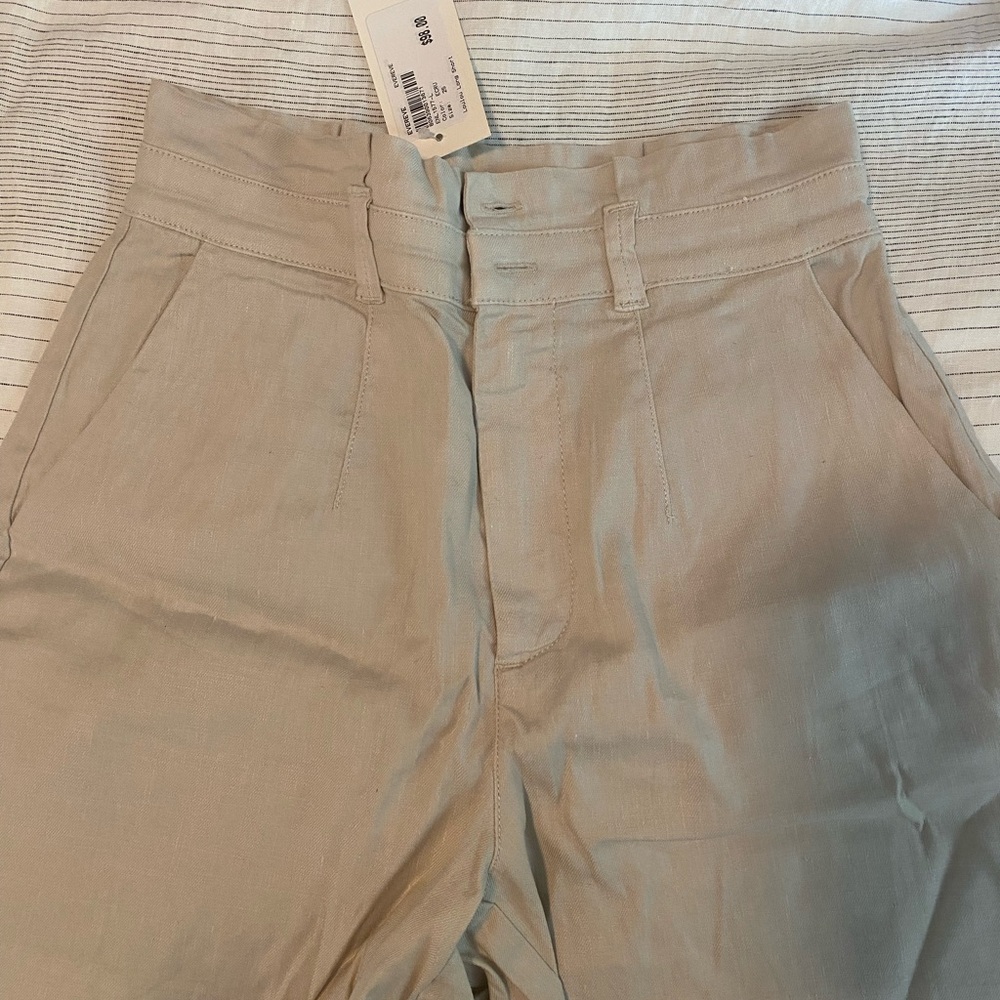 Evereve High Waist Shorts in Tan